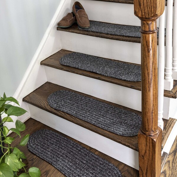 Nuloom Wynn Braided Indoor/Outdoor Area Rug 8in x 28in HJFV01F-OST13 - main